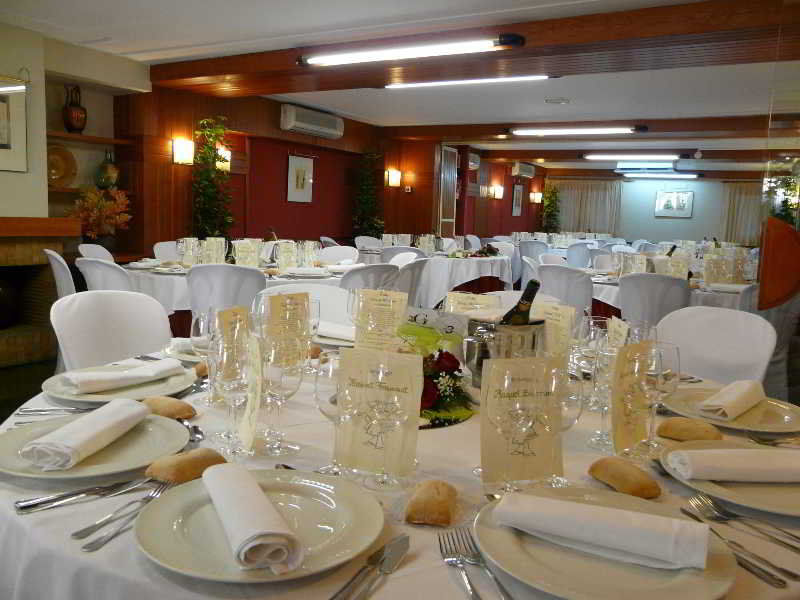 Hotel Nice Ла Сеу д'Ургел Екстериор снимка
