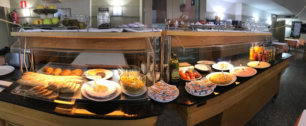 Hotel Nice Ла Сеу д'Ургел Екстериор снимка